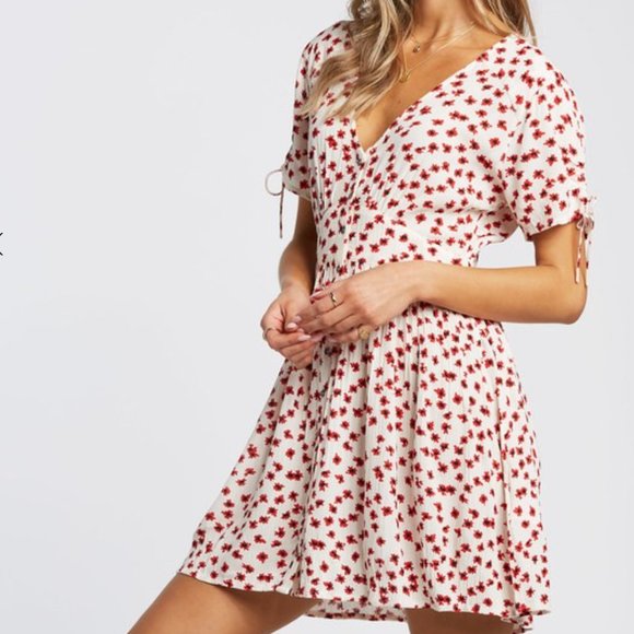 Billabong Twirl Twist Minidress in Red - Picture 1 of 5
